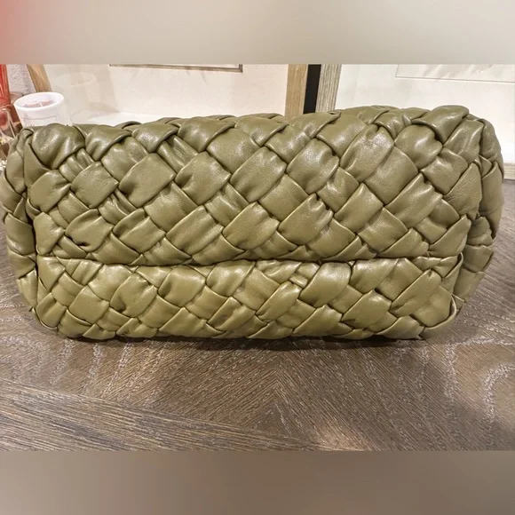 WALTER BAKER Indie Weaved-Leather Hobo Bag dark olive. New - Picture 4 of 8